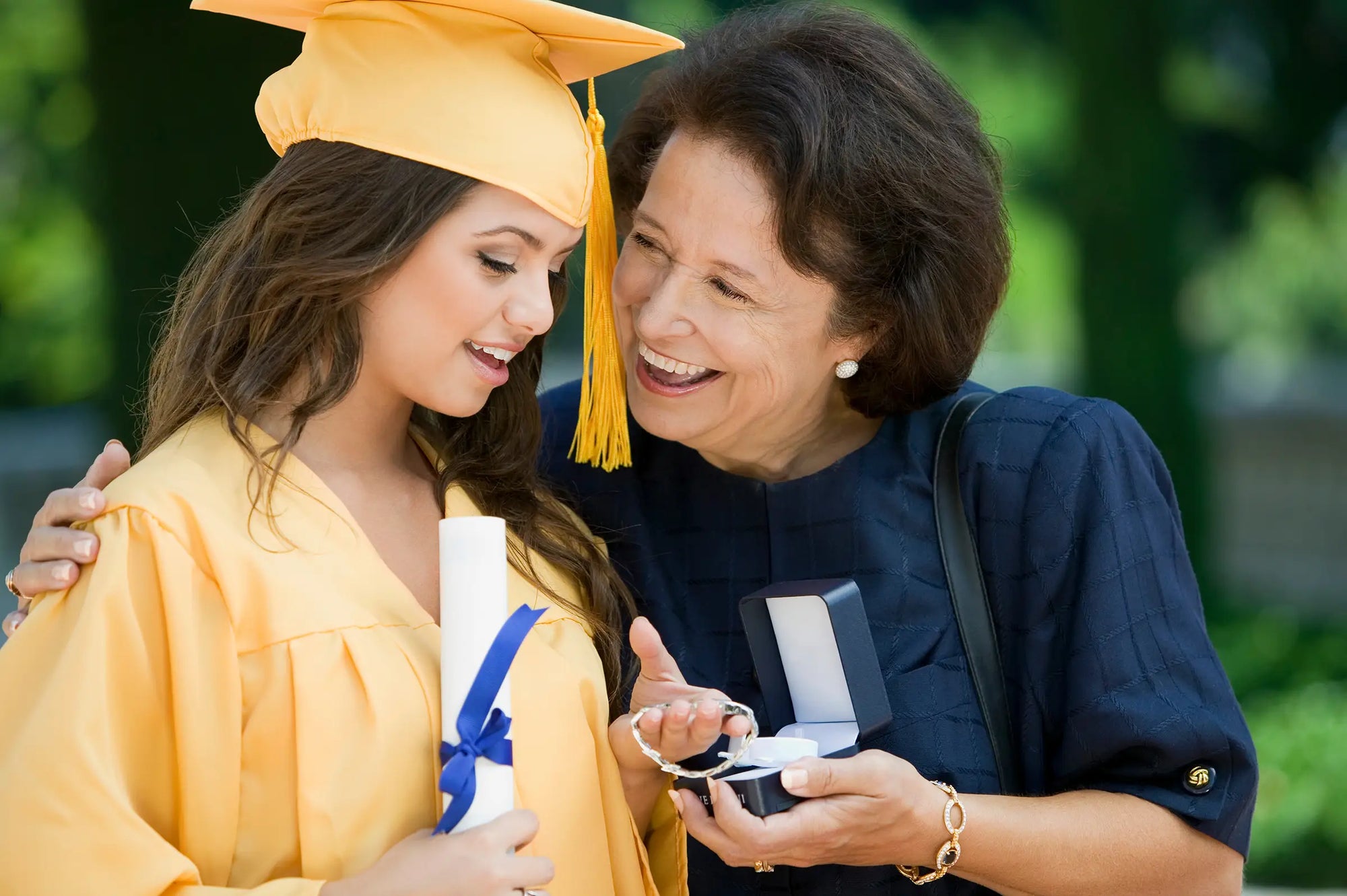 Graduation Jewelry Gift Ideas for Every Milestone