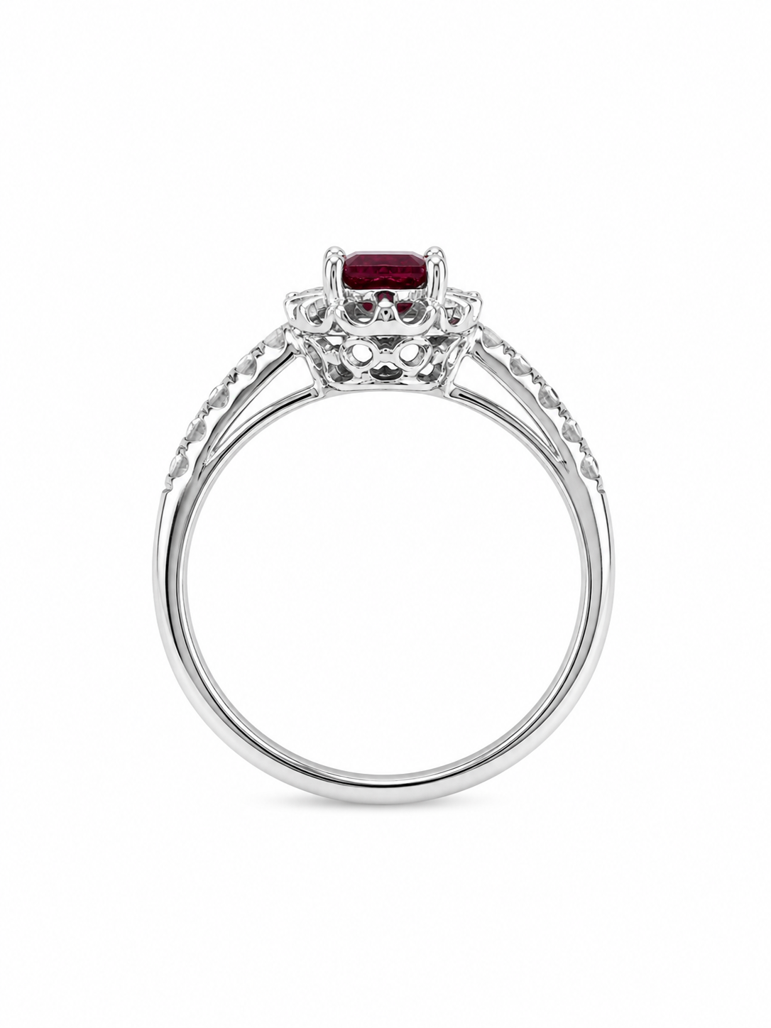 14K White Gold Oval Ruby &amp; Diamond Halo Ring – 0.76 CT Ruby