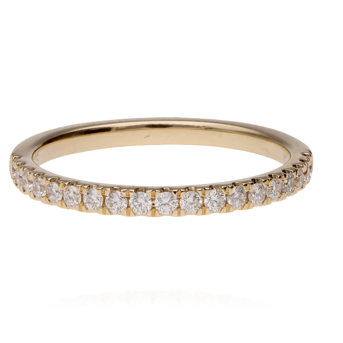 14K Yellow Gold Diamond Band Shared Prong 19 Stones Size 6.5 Elegant 2gram.