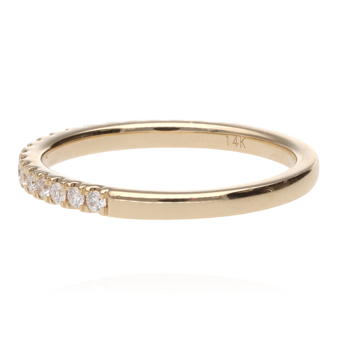 14K Yellow Gold Diamond Band Shared Prong 19 Stones Size 6.5 Elegant 2gram.