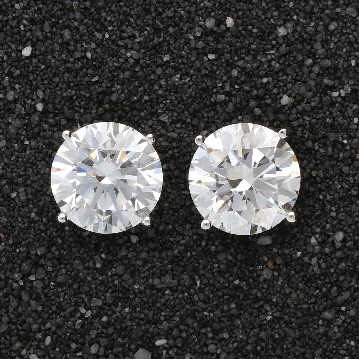 Diamond Earring