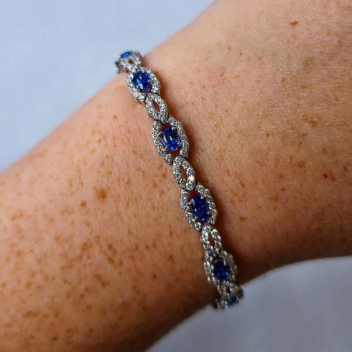 14K White Gold Sapphire Diamond Tennis Bracelet 6.15ctw Elegant Luxe