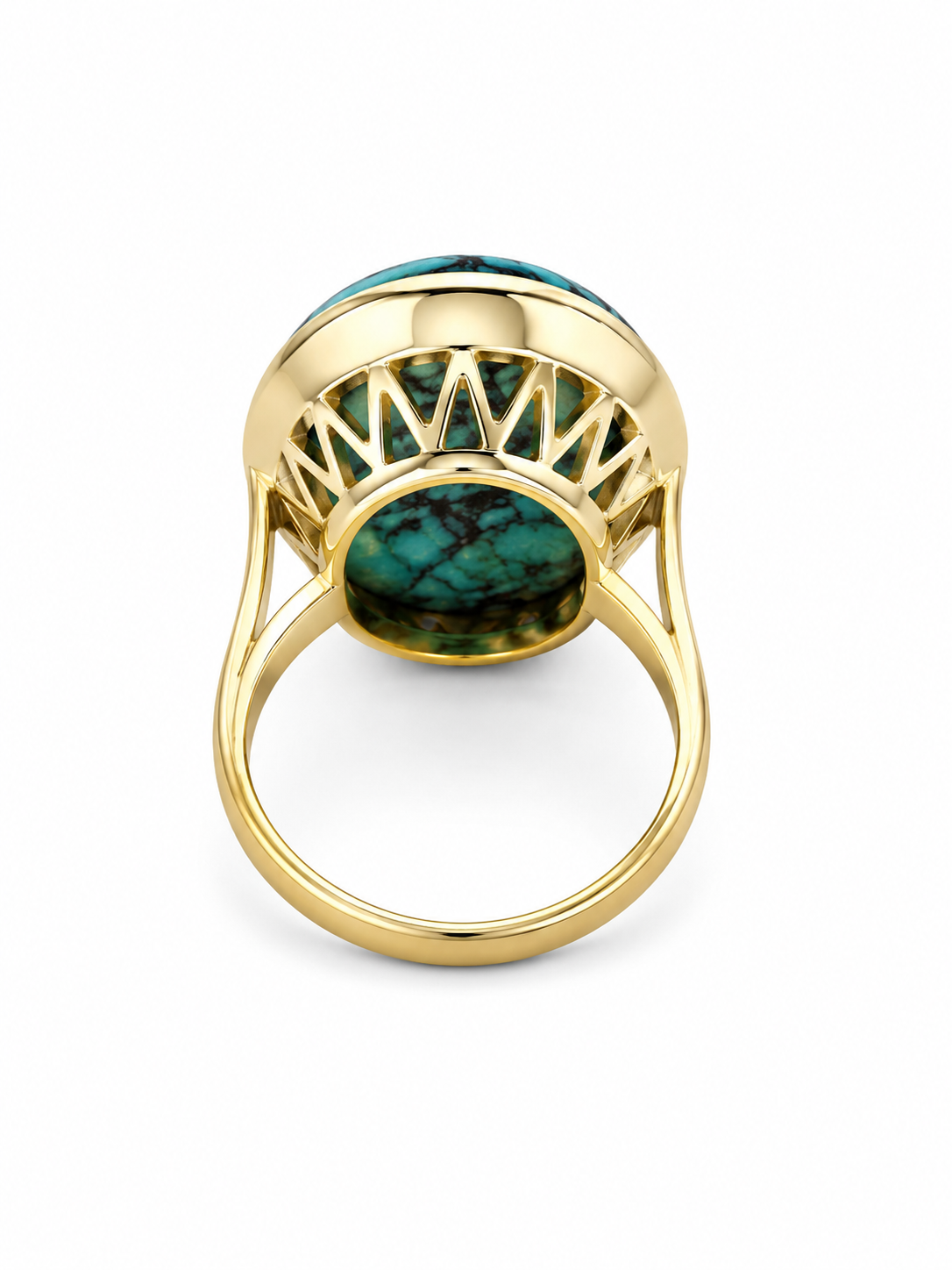 14K Yellow Gold Kingman Turquoise Oval Statement Ring
