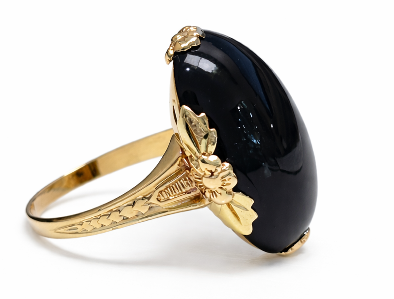 Golden Floral Onyx Ring
