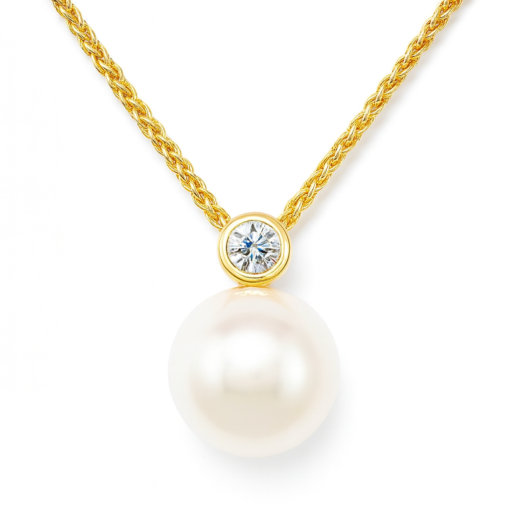 18K Yellow Gold 9–10mm Freshwater Pearl &amp; Diamond Pendant