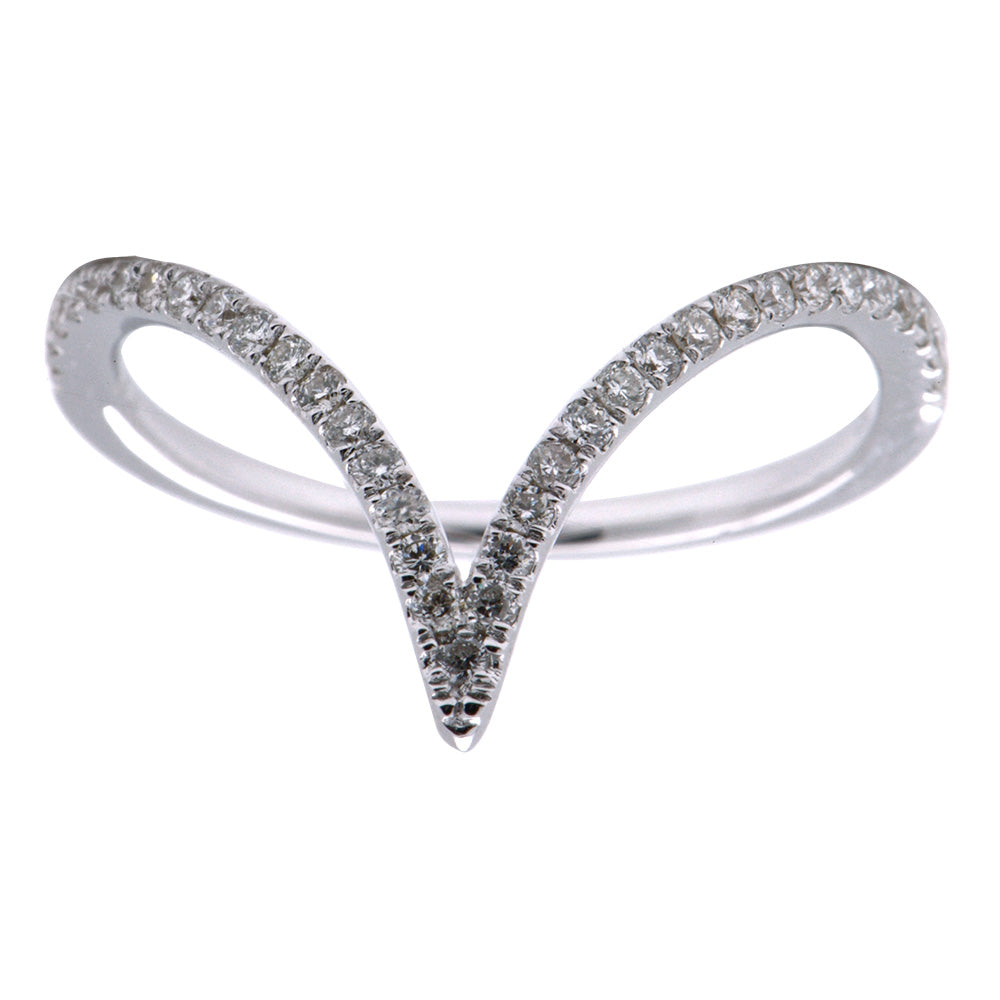 18K White Gold Dramatic V Diamond Band – .19ctw